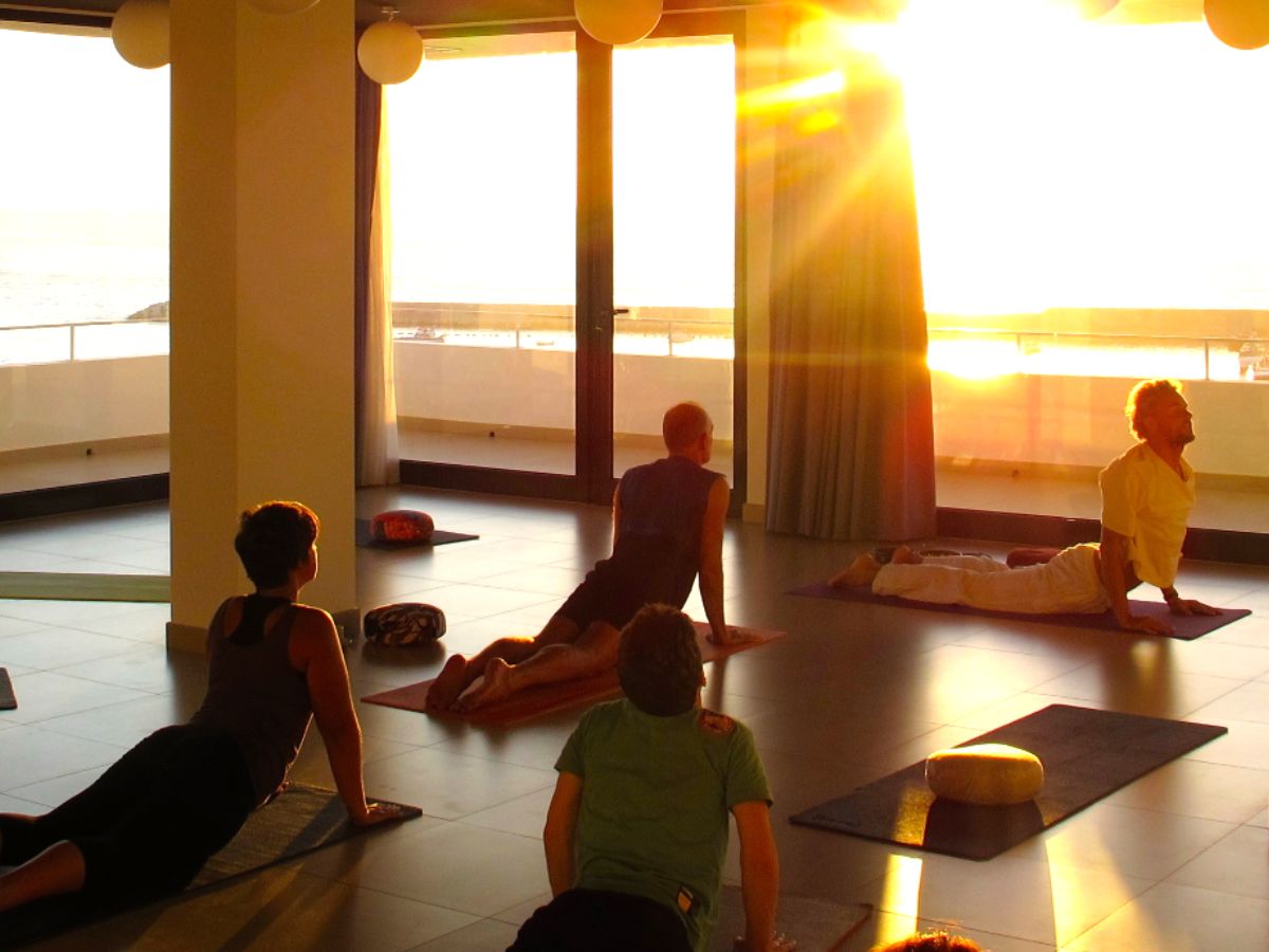 yoga-retreat-hotel-breathwork-pranayama-sunset